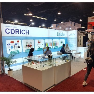 Digital trade show exhibit with high-resolution LED screen