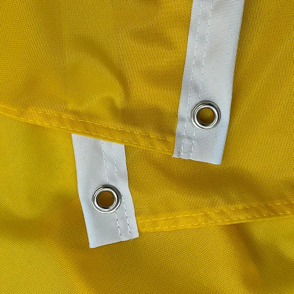 Lush Banners Grommets